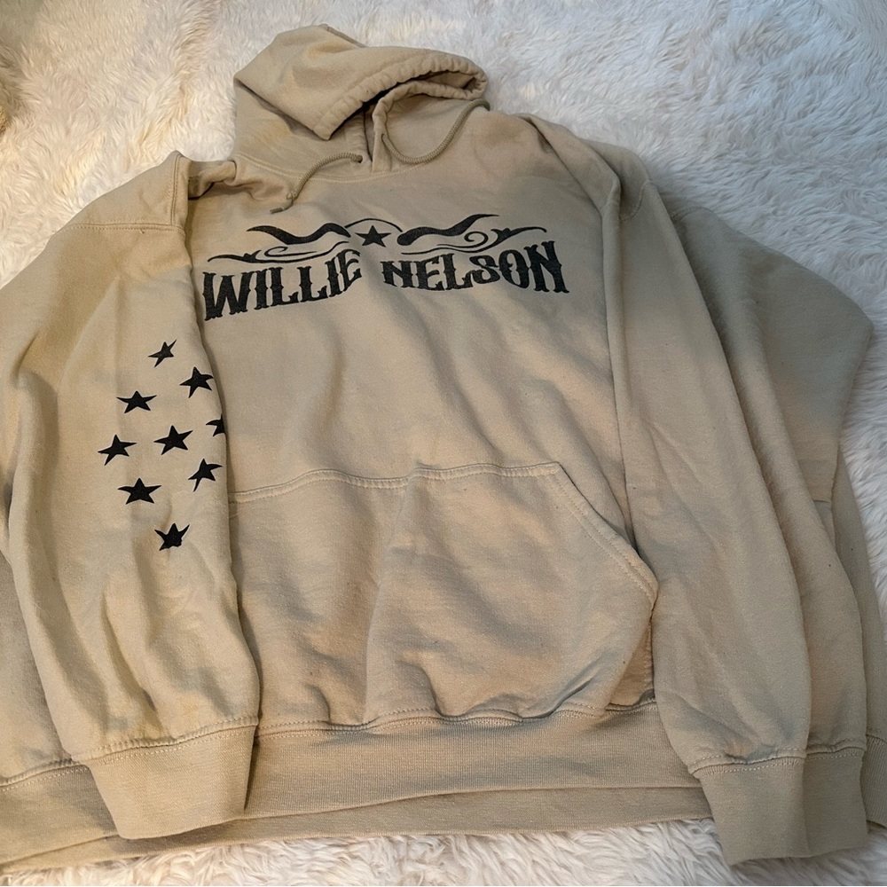 Urban Outfitters Willie Nelson Beige Hoodie - Picture 4 of 5